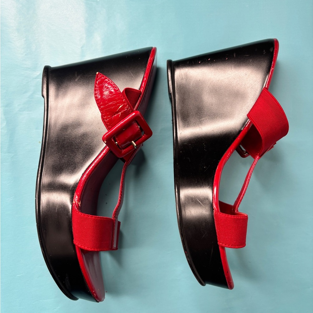 Charles By Charles David Red Patent Platform Sandals Size 7.5 - Picture 6 of 16